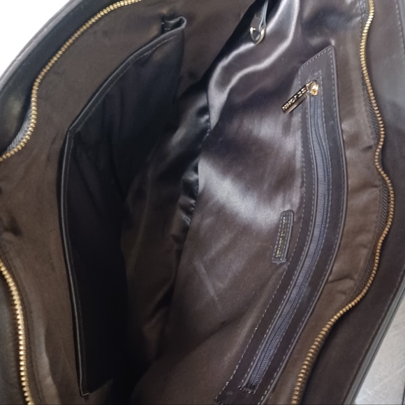 DESIGNER ST.JOHN SOFT  BROWN LEATHER LARGE HANDBAG/TOTE. - Picture 4 of 6